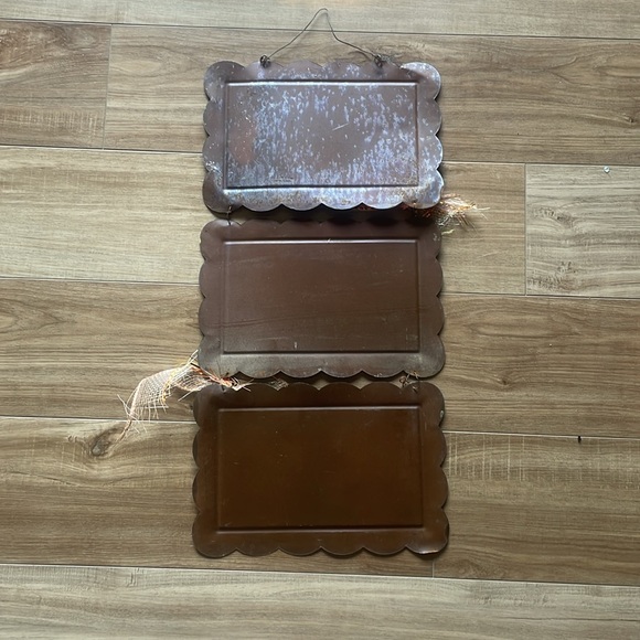 Welcome Autumn Friends Tin Sign - Picture 8 of 8